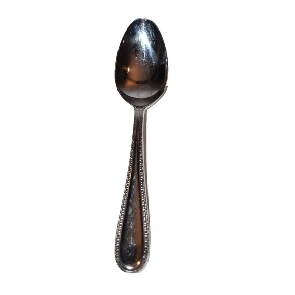 Vera Wang Wedgwood VERA LACE 7 3/8" Stainless Oval Soup Spoon replacement - Picture 1 of 5